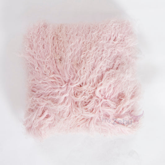 Mongolian scatter cushion - Pink